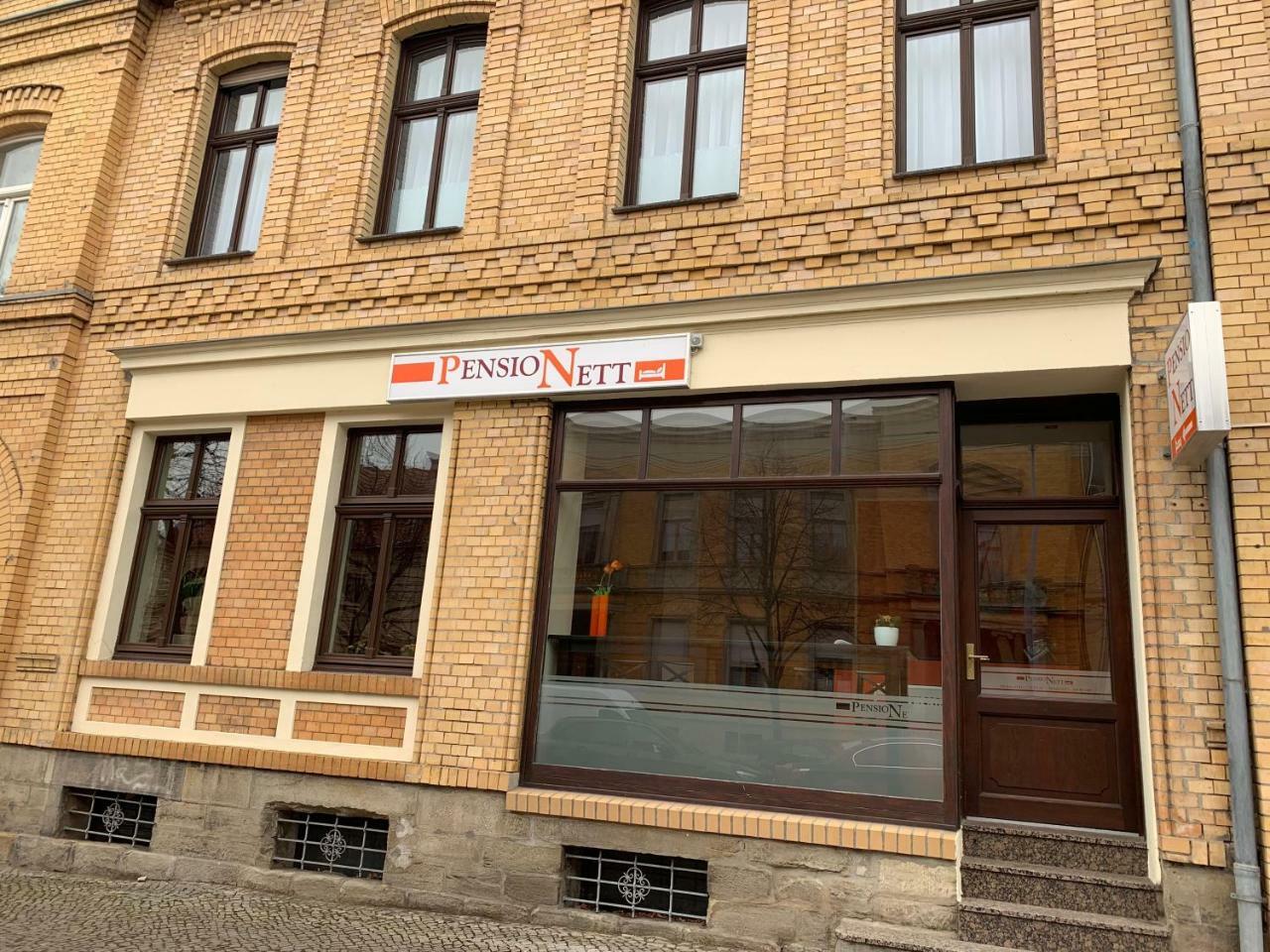 Pensionett Bernburg Bagian luar foto